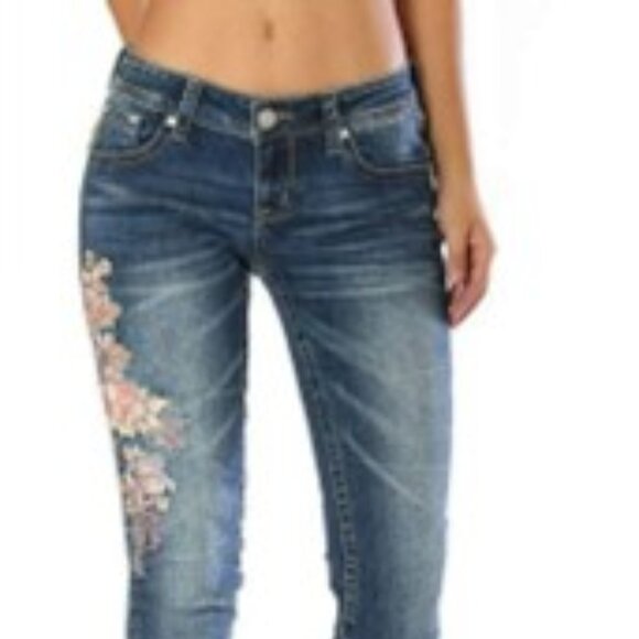 medium light denim Floral Embroidered Jeans East fit size30 by GRACE JEANS - Picture 1 of 15